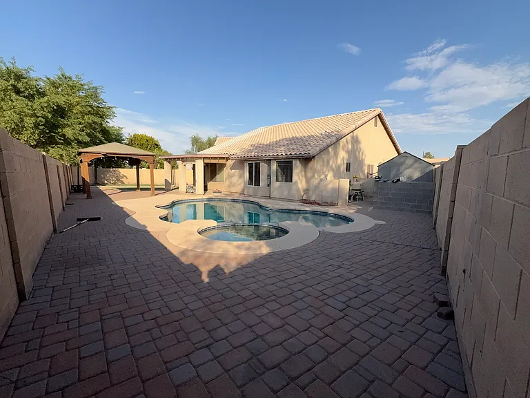 678 N Sunway Dr — Photo 13