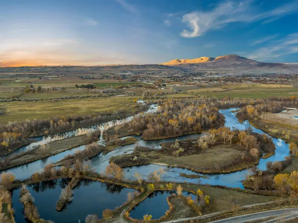 Tbd Cascade Rd, Emmett, ID 83617