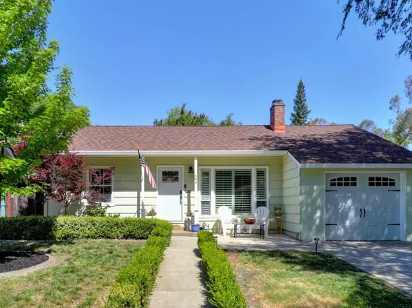 52 50th St, Sacramento, CA 95819