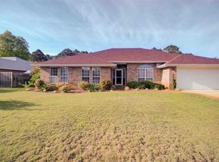 5040 Lantana Dr, Gulf Breeze, FL 32563