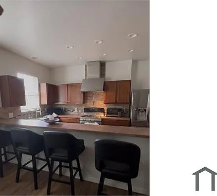 8205 N 12th St — Photo 10