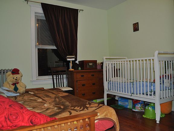 5th image of 3616 W Ainslie St #1