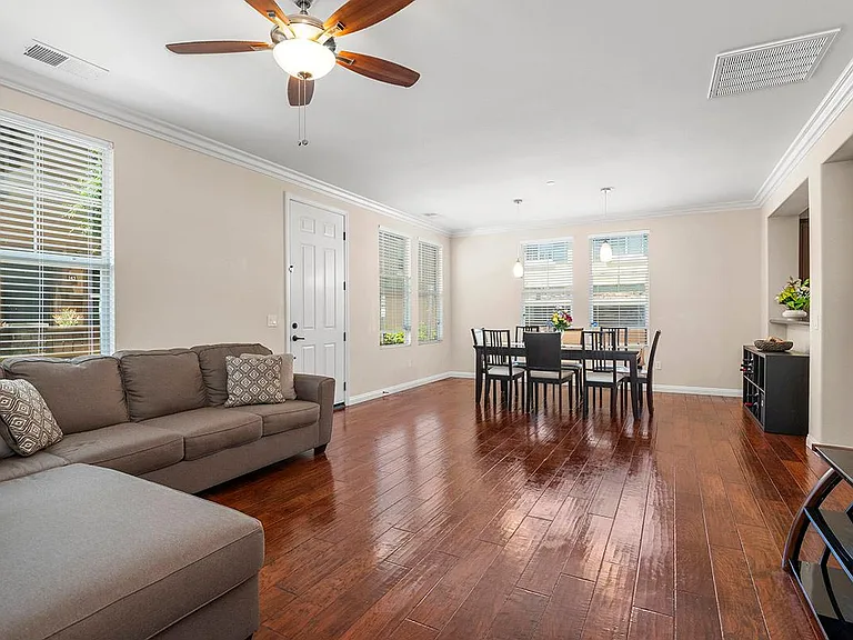 10667 Golden Willow Trl #150 — Photo 7