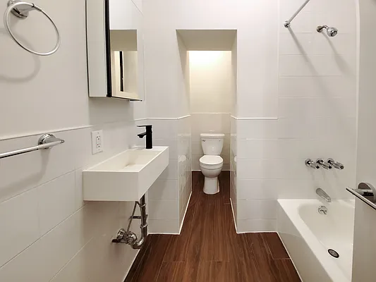 Rented by Citified Realty Group LLC | media 8