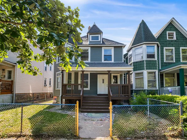 2622 N Central Park Ave, Chicago, IL 60647