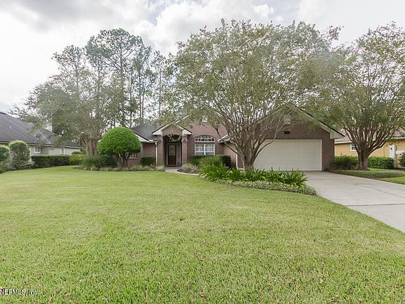 4th image of 4042 Alesbury Dr