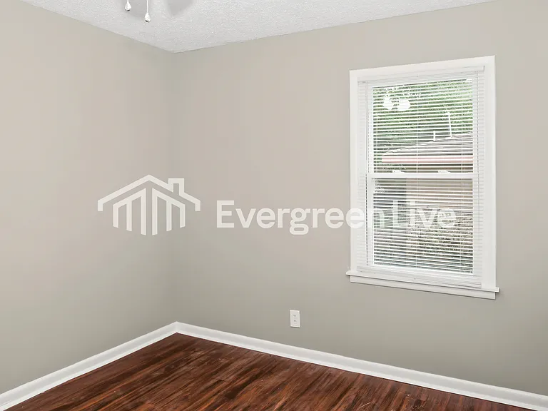 5020 Powell Dr NW — Photo 12