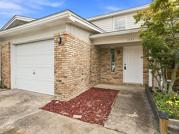 2nd image of 1855 Whispering Oaks Ln