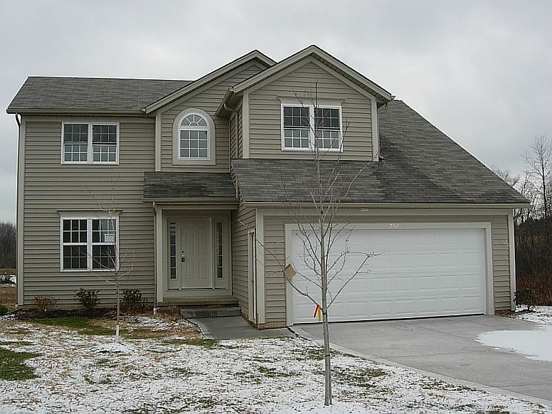 1st image of 754 Stepeny Ct
