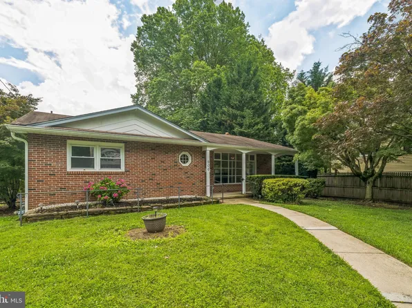 906 Campbell Ln, Wyndmoor, PA 19038