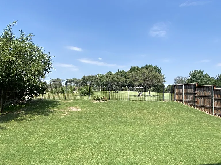 12273 Angelo Dr — Photo 20