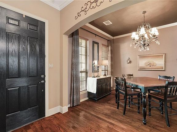 3rd image of 3401 Cockrill Dr