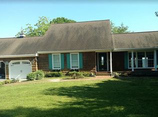 126 Country Club Dr, Edenton, NC 27932