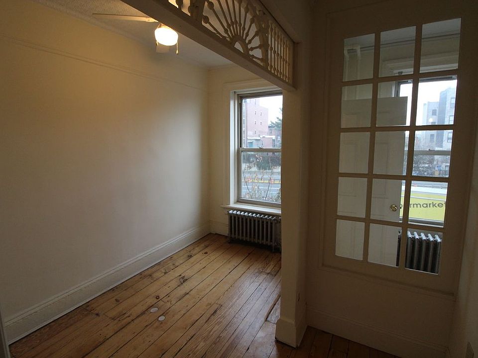 1st image of 205 Prospect Ave #2