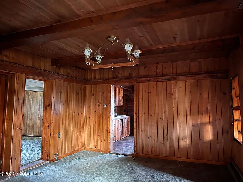 3rd image of 111 Shun Pike Road