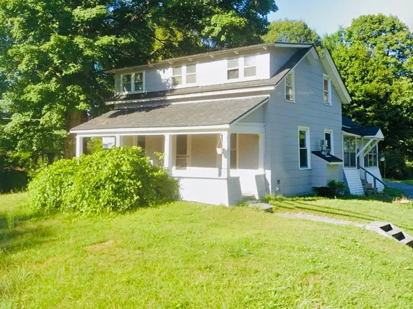 70 North St, Broadalbin, NY 12025