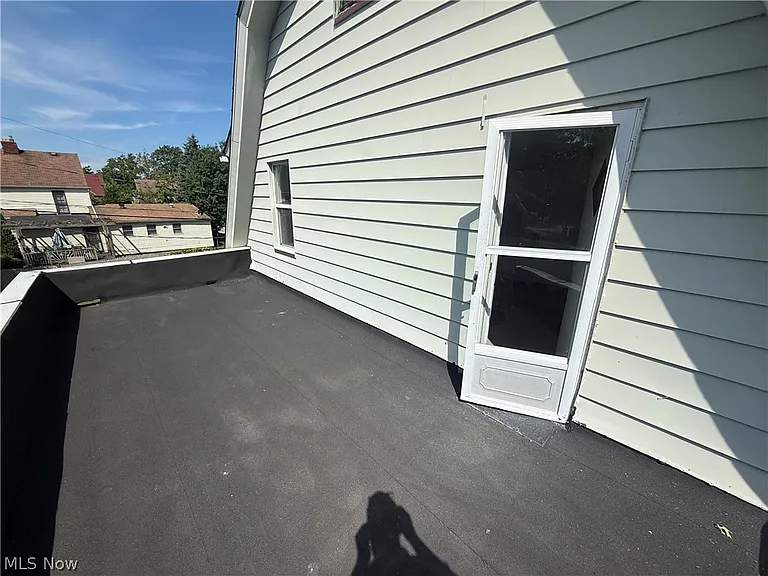 3012 Albion Rd — Photo 22