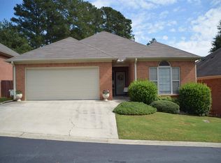 206 Windemere Dr, Rainbow City, AL 35906