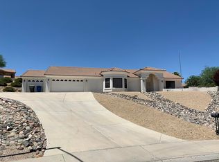 560 Topeka Dr, Wickenburg, AZ 85390