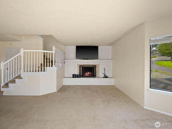 5th image of 4101 Browns Point Boulevard NE