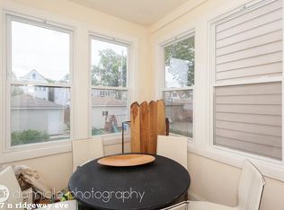 2707 N Ridgeway Ave #212, Chicago, IL 60647