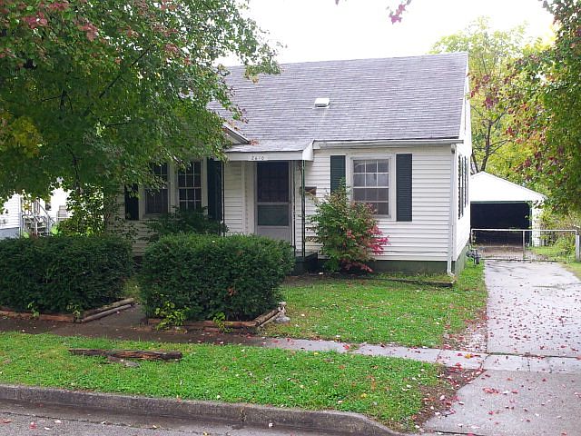 1st image of 2610 E Victory Ct