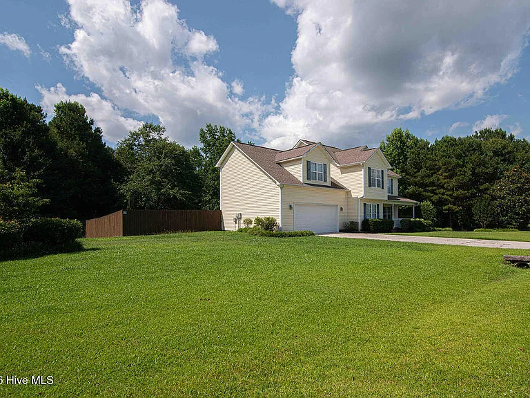 301 Old Dam Rd — Photo 4