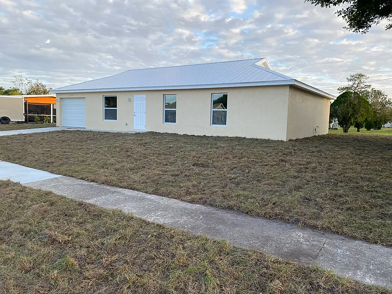 530 Decatur St — Photo 3