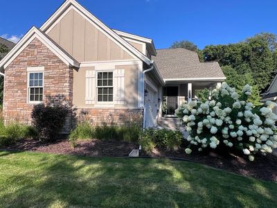 1328 Riverside Ln, Saint Paul, MN, 55118