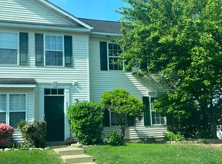 20430 Herring Pond Ter, Sterling, VA 20165