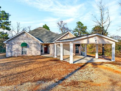 19 Lake Michael Ln, Poplarville, MS, 39470