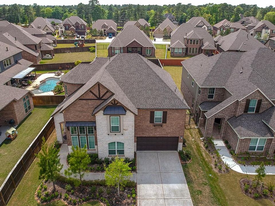 2nd image of 4051 Northern Spruce Dr