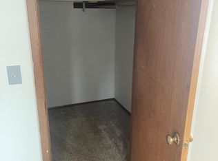 1615 60th St #36, Kenosha, WI 53140