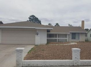 3932 S Torrey Pines Dr, Spring Valley, NV 89103