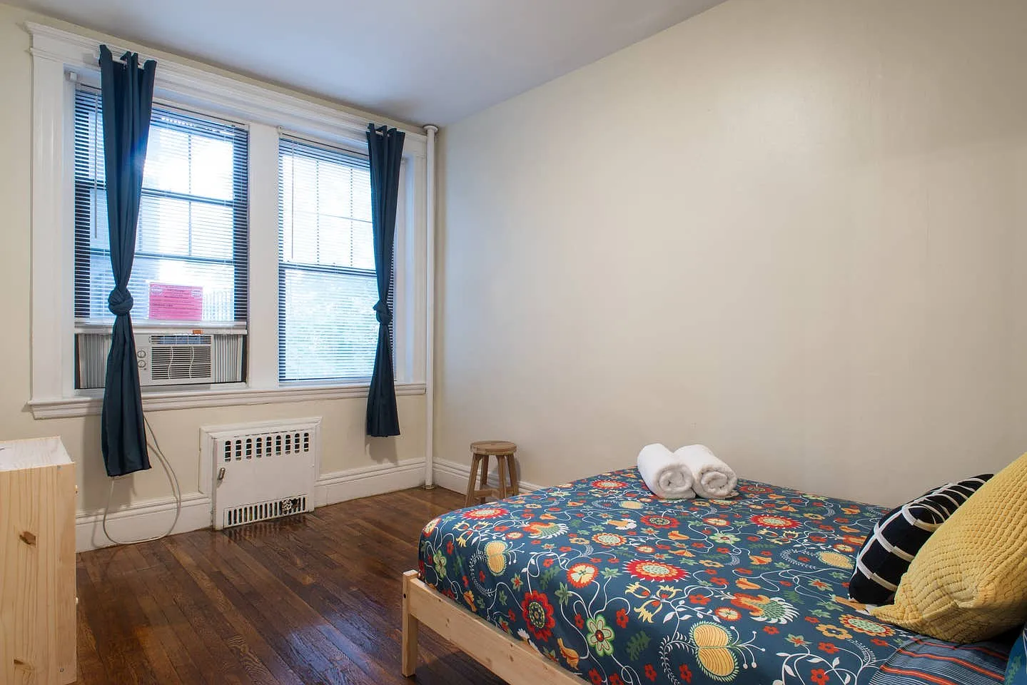 2 bed, 999 sqft, $3,800 — Photo 4