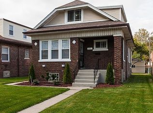 8404 S Rhodes Ave, Chicago, IL 60619