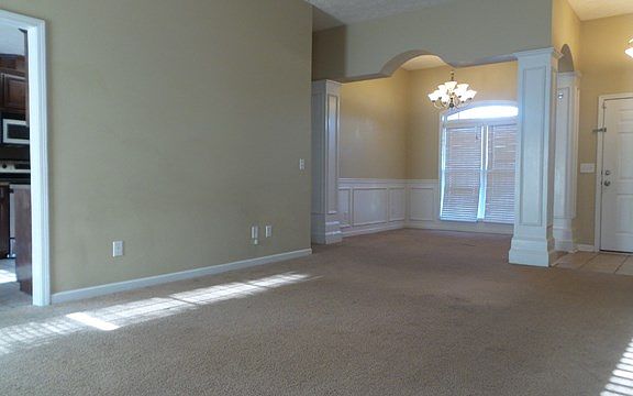 5th image of 212 Lee Road 2105