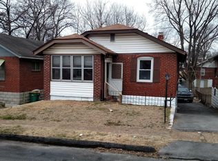 8351 Mayfair Pl, Saint Louis, MO 63136