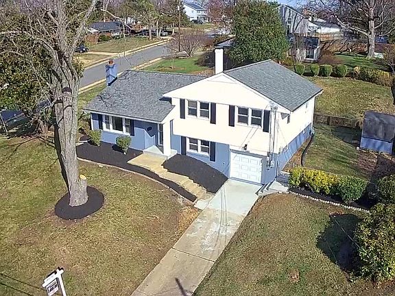 5th image of 6301 Julian St