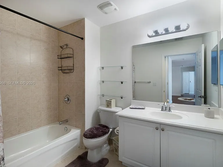 8395 SW 73rd Ave #503 — Photo 13