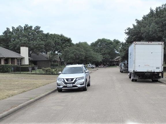 5th image of 1114 Heather Wood Dr