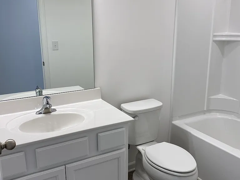 5610 Flint Ln — Photo 2
