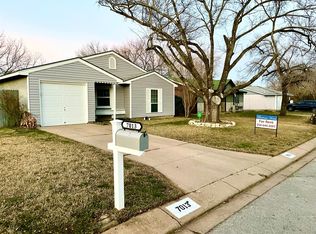 7013 Newberry Ct E, Fort Worth, TX 76120