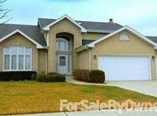 7846 Brookside Glen Dr, Tinley Park, IL 60487