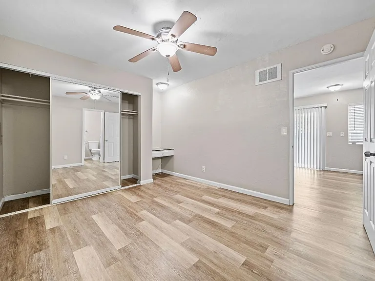 The Dalton Apartments — Photo 4