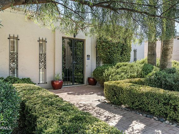 2nd image of 5642 N SCOTTSDALE Road