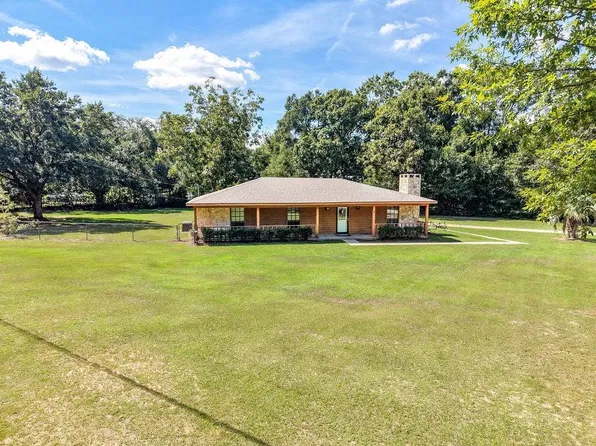 3227 Graham Rd N, Mobile, AL 36618