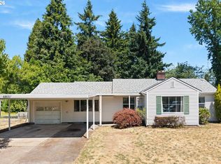 11209 SE Pine Ct, Portland, OR 97216