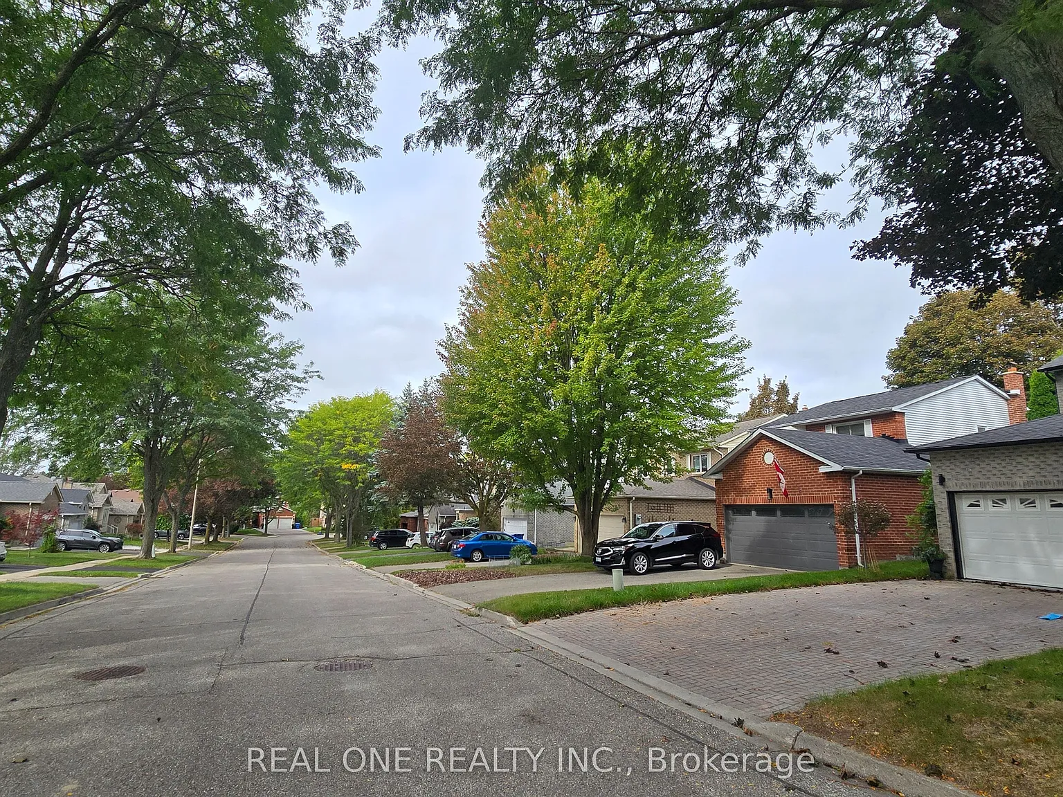 2 bed, $1,900 — Photo 2