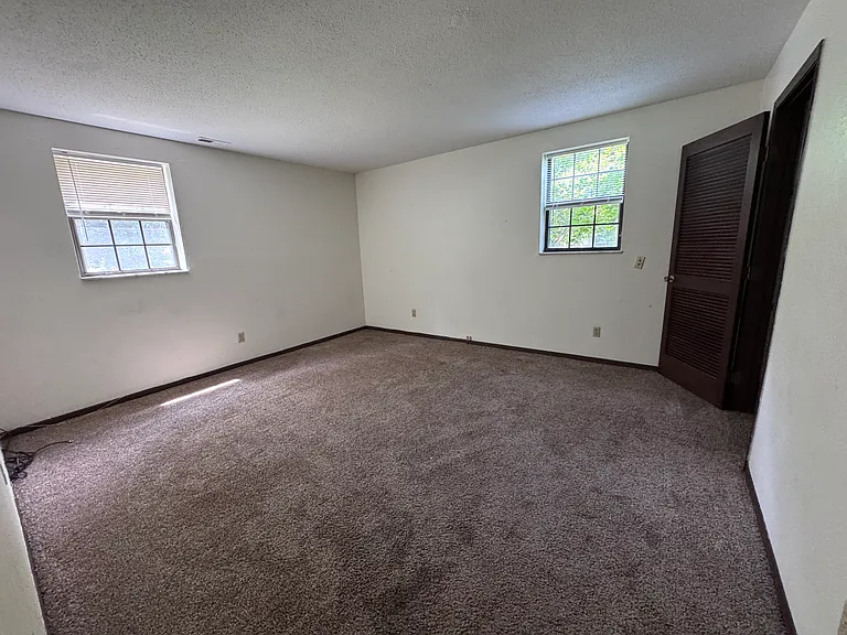 3353 W Laskey Rd #16 — Photo 10